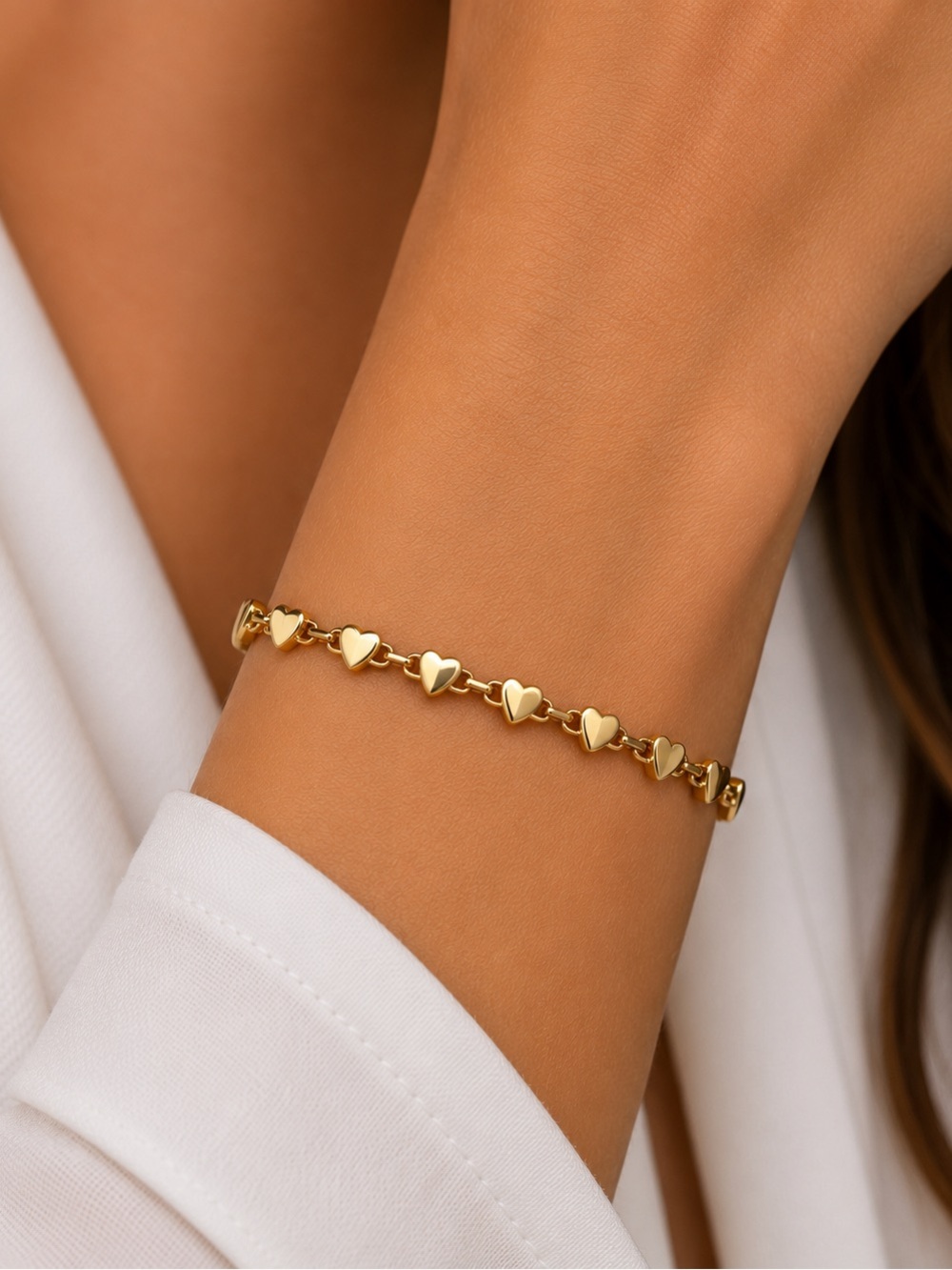 GOLD FILLED Heart Link Bracelet - Women’s Jewelry, WATERPROOF